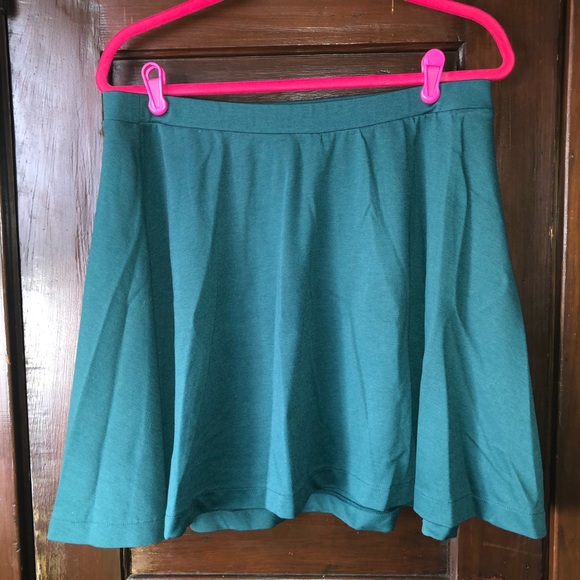 Old Navy Dresses & Skirts - Dark green old navy skater circle skirt